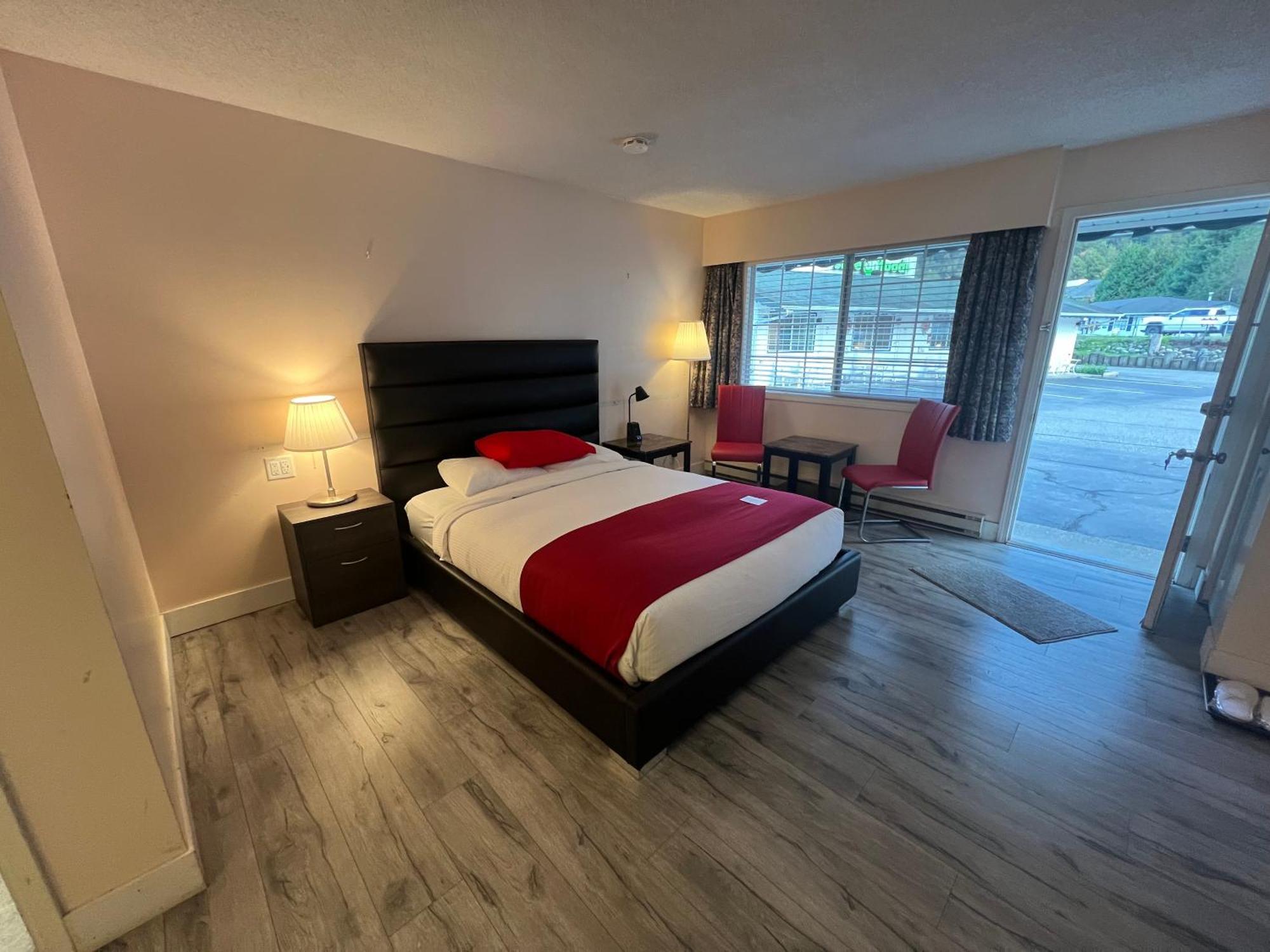 Alpine Motel Хоуп Экстерьер фото