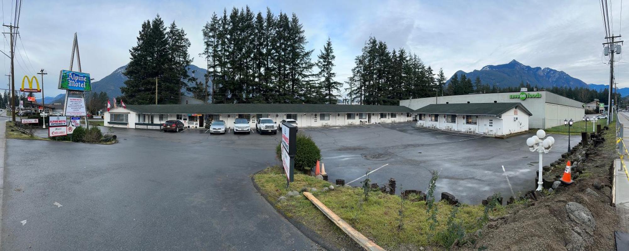 Alpine Motel Хоуп Экстерьер фото