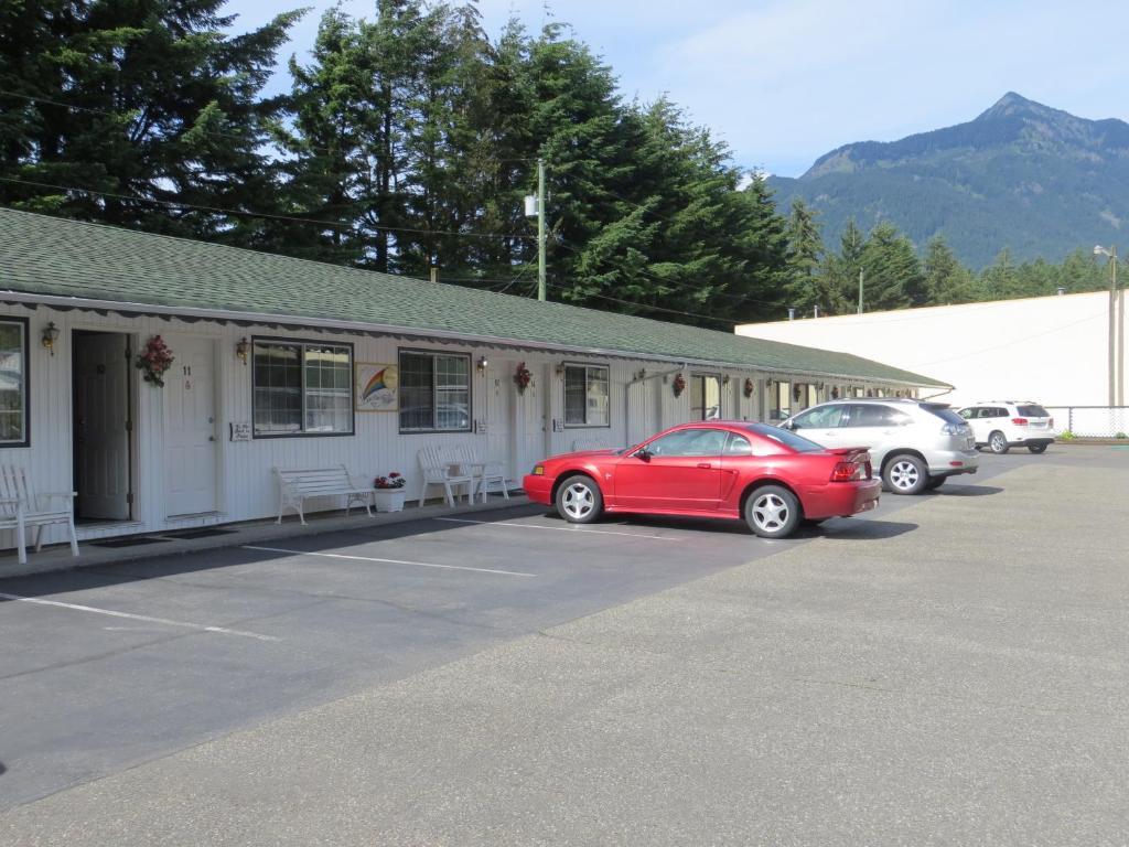 Alpine Motel Хоуп Экстерьер фото